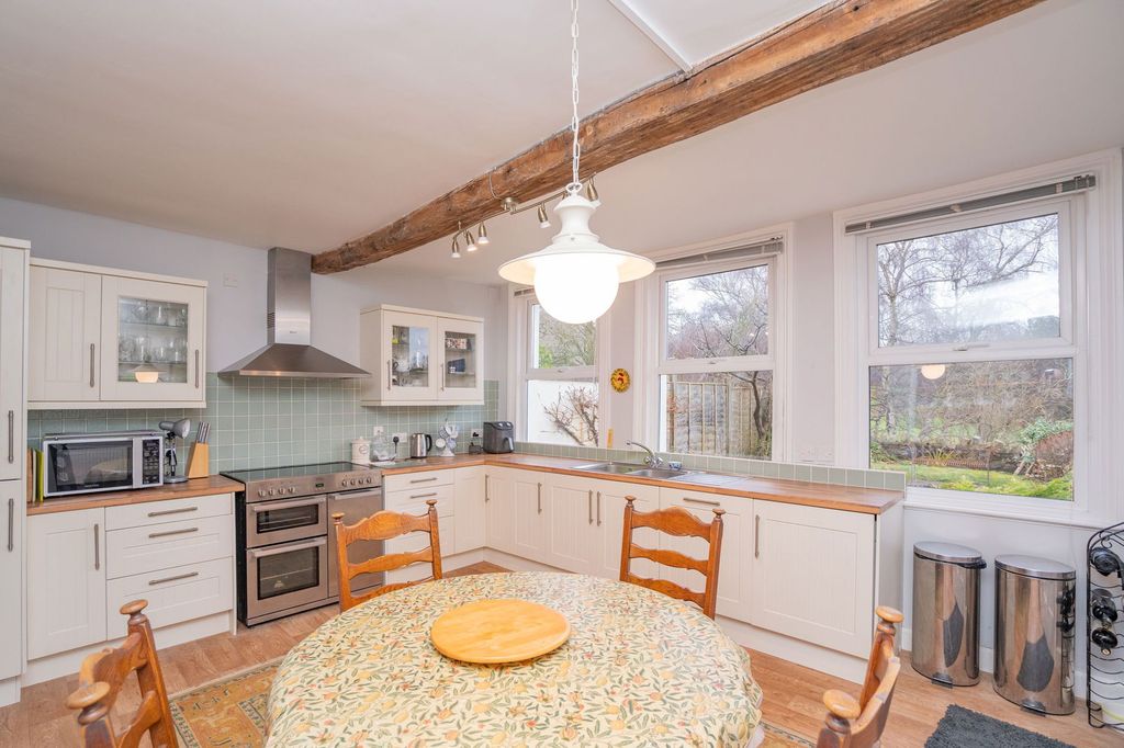 Additional image 15 of 3 bed semi-detached house for saleMoorlands Road, Malvern WR14