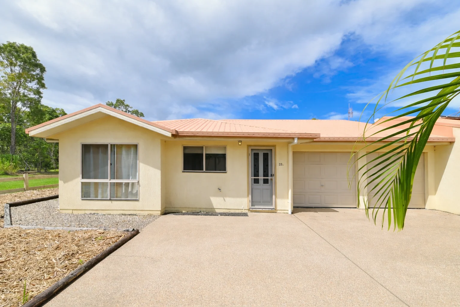 2/23 Marine Parade, Midge Point QLD 4799