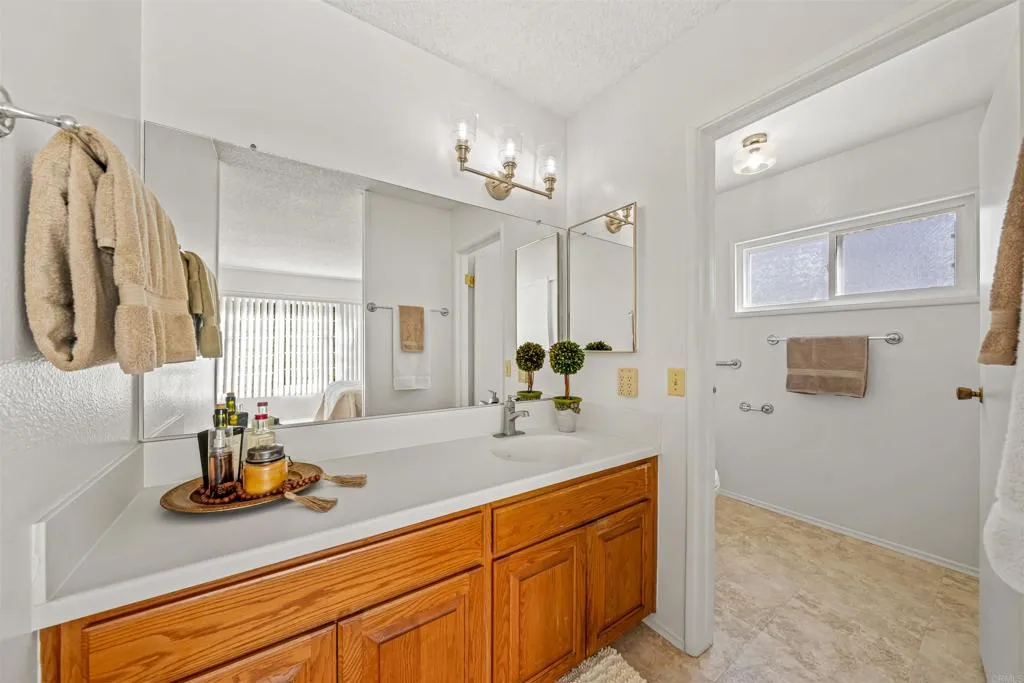 Additional image 78 of 14944 Del Diablo Lane, San Diego, CA 92129