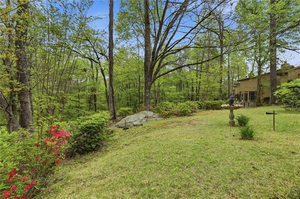4200 Bridgecrest Drive Unit M1, Phenix City, AL 36867