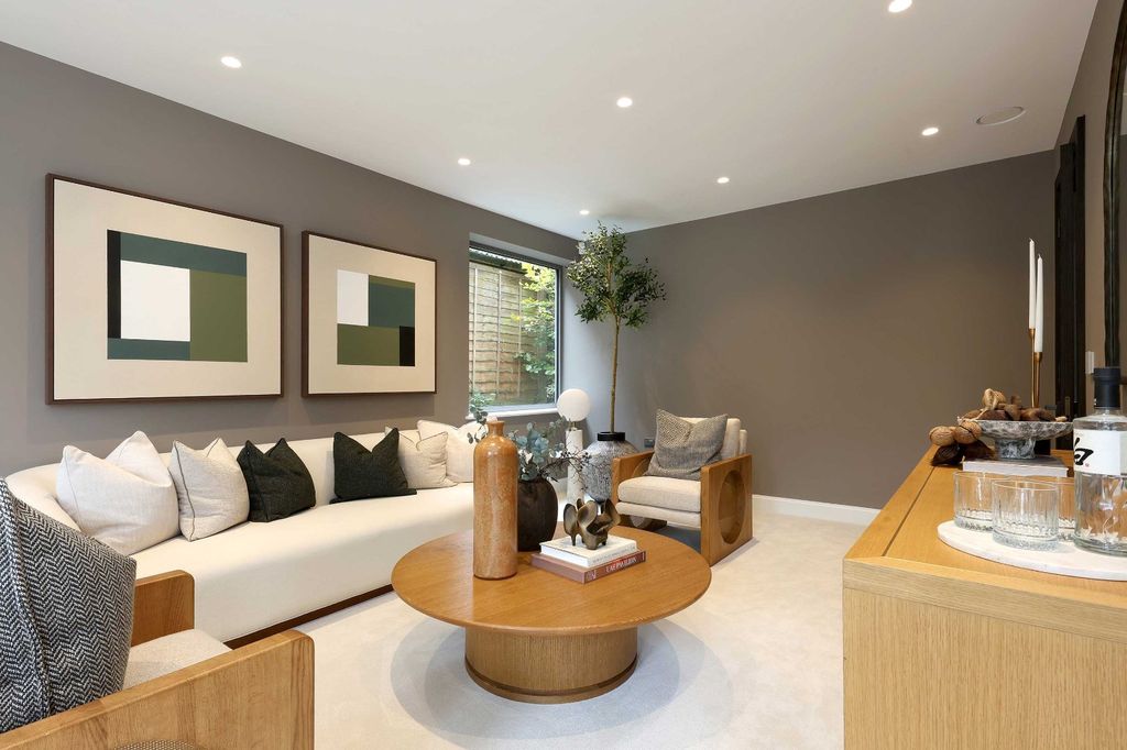 Additional image 10 of 5 bed country house for saleTower Road, Coleshill, Amersham, Buckinghamshire HP7