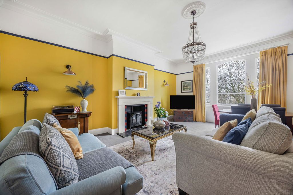 Additional image 4 of 3 bed flat for saleBurston House, Pittville Circus, Cheltenham, Gloucestershire GL52