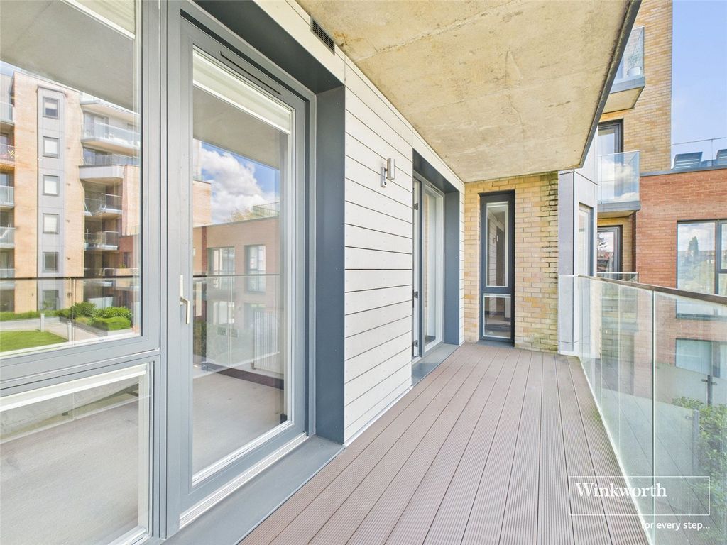 Additional image 12 of 2 bed flat to rentRiverside View, 5-9 Berkeley Avenue, Reading, Berkshire RG1