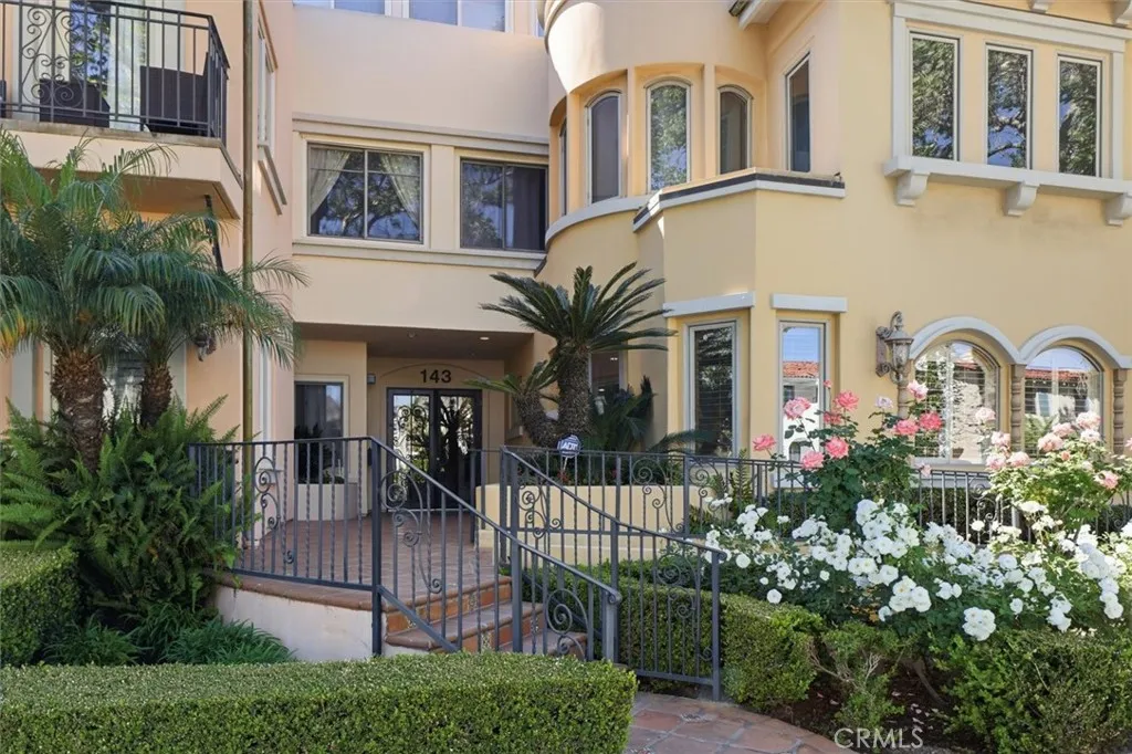 Additional image 27 of 143 N Arnaz Drive Unit 105, Beverly Hills, CA 90211