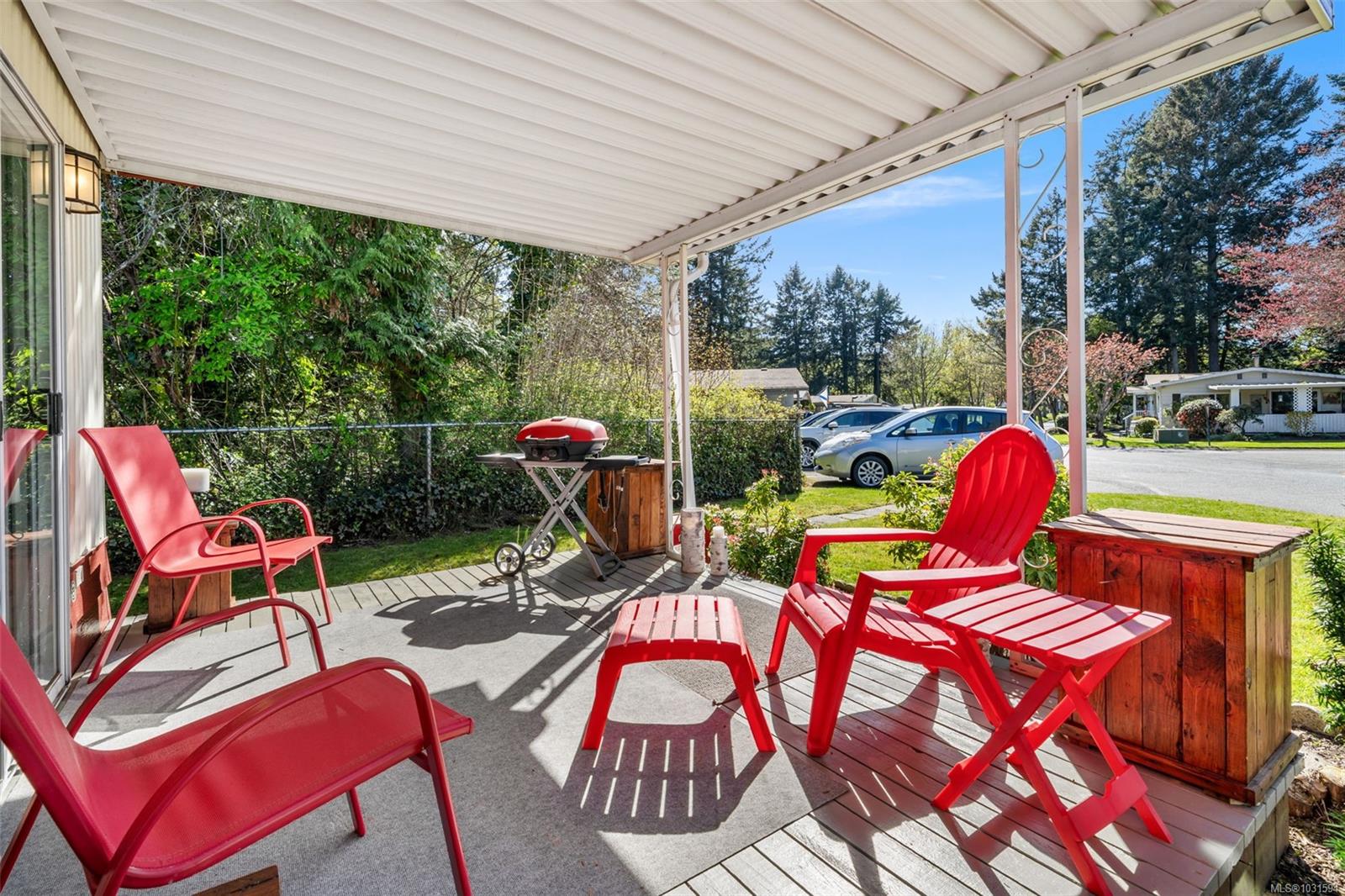 Additional image 2 of 2129 Summergate Boulevard, Sidney, BC, V8L 4K9