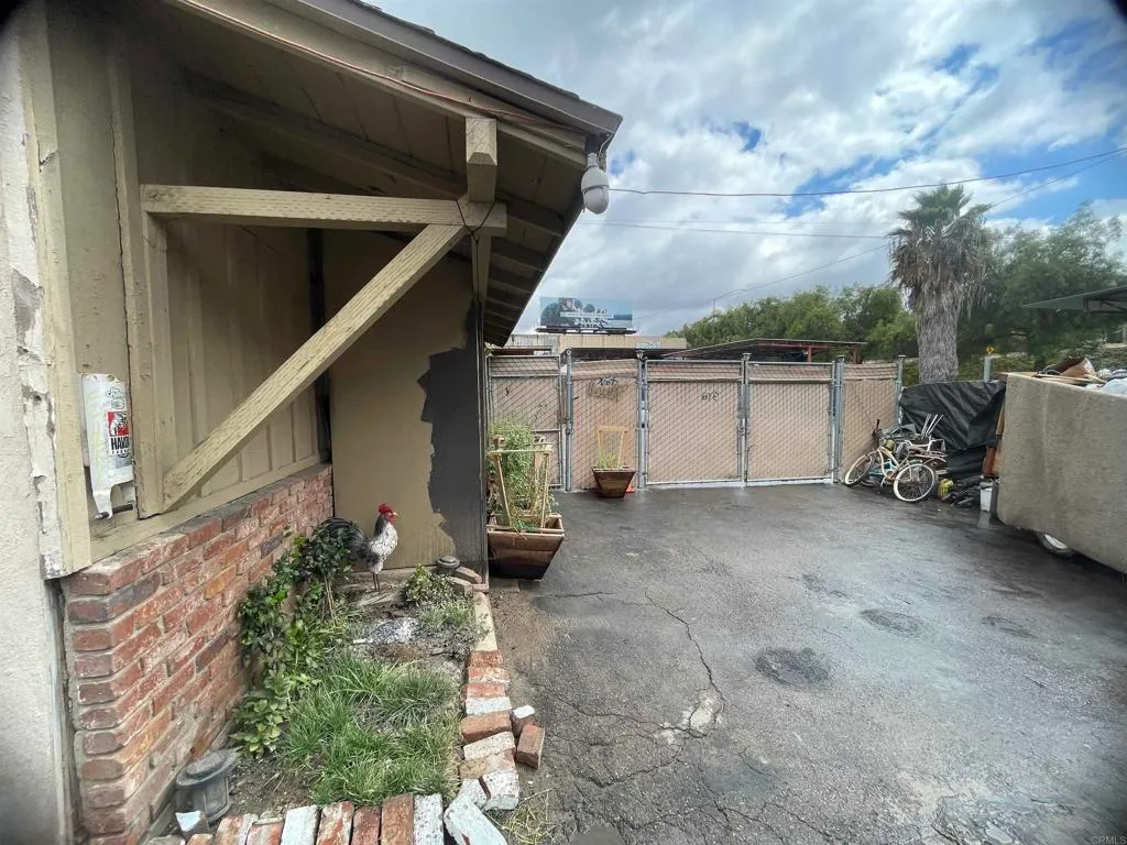 Additional image 14 of 9141 Campo Road, Spring Valley, CA 91977