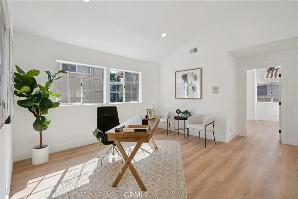 Additional image 19 of 2421 Clark Lane Unit B, Redondo Beach, CA 90278