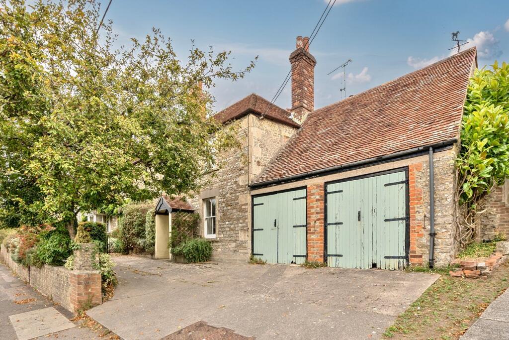 High Street, Chapmanslade, BA13