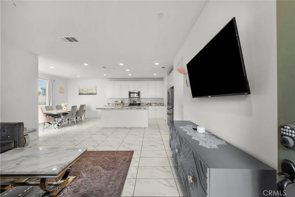 Additional image 32 of 370 Campbell Court, Santa Paula, CA 93060