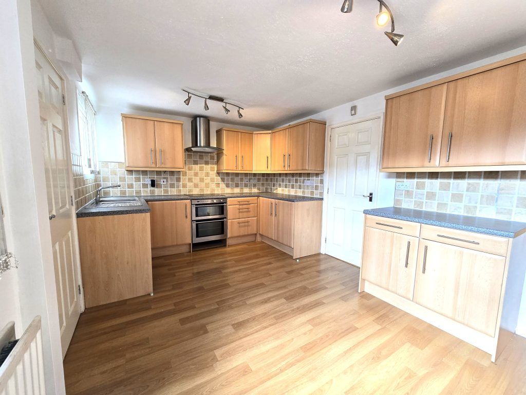 3 bed town house to rentAshford Gardens, Low Fell NE9