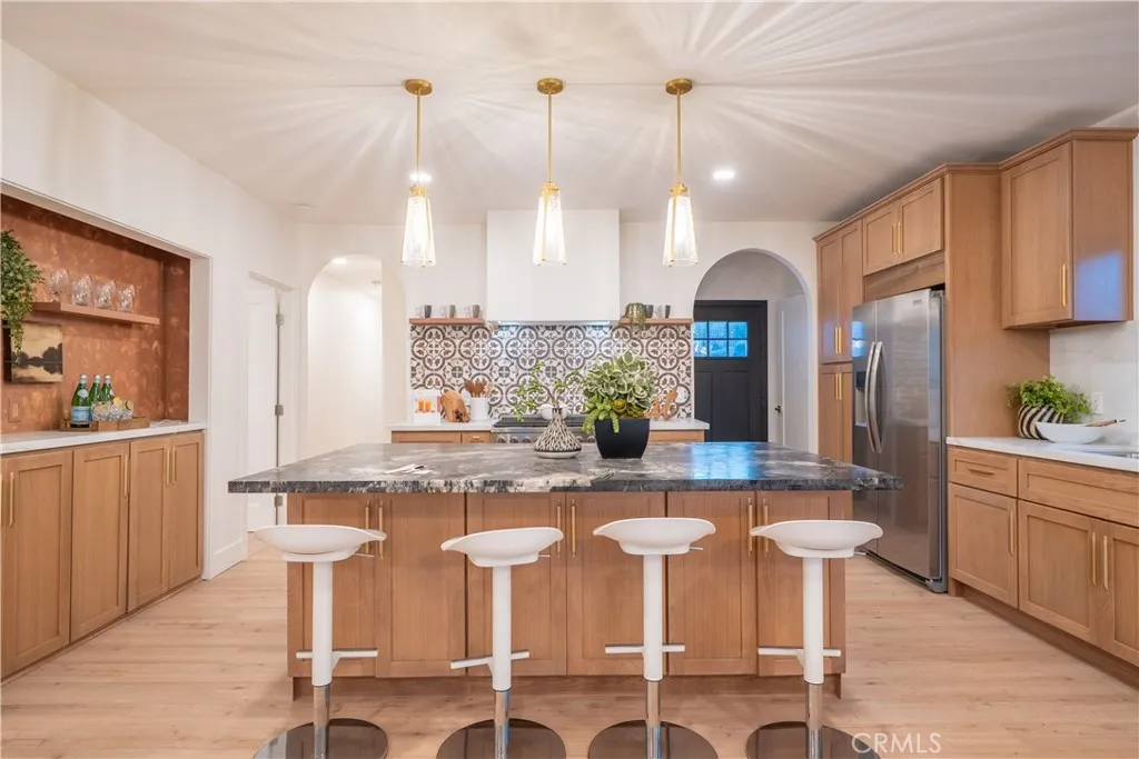 Additional image 9 of 6325 Long Street, Los Angeles, CA 90043