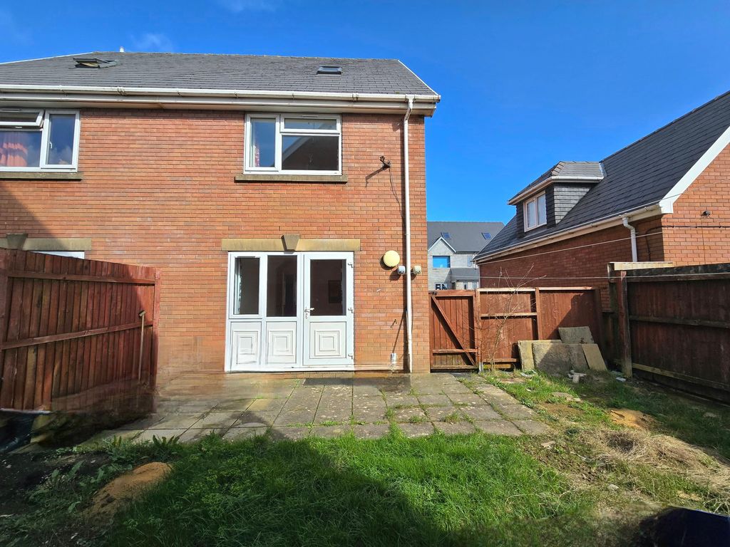 Additional image 2 of 3 bed semi-detached house for saleWaun Bant Road, Kenfig Hill CF33