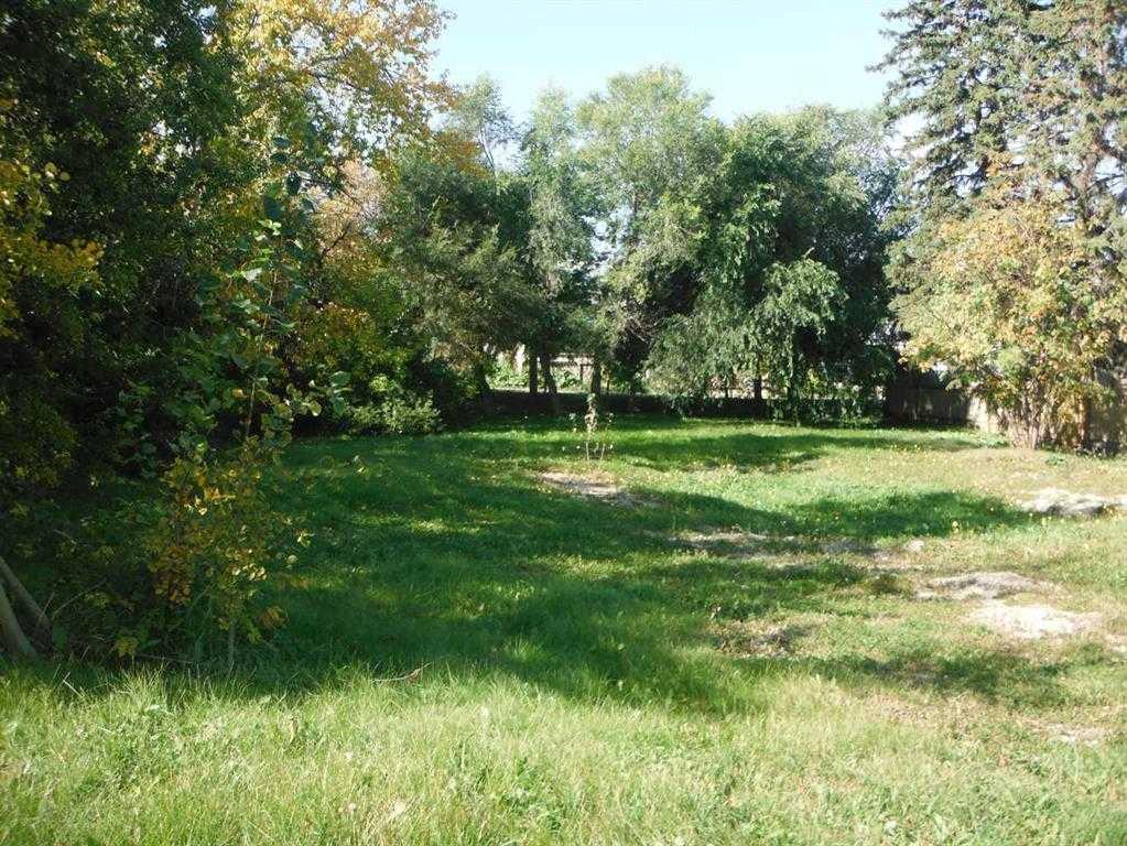 4807-47 Ave Avenue, Innisfail, AB, T4G 1N6
