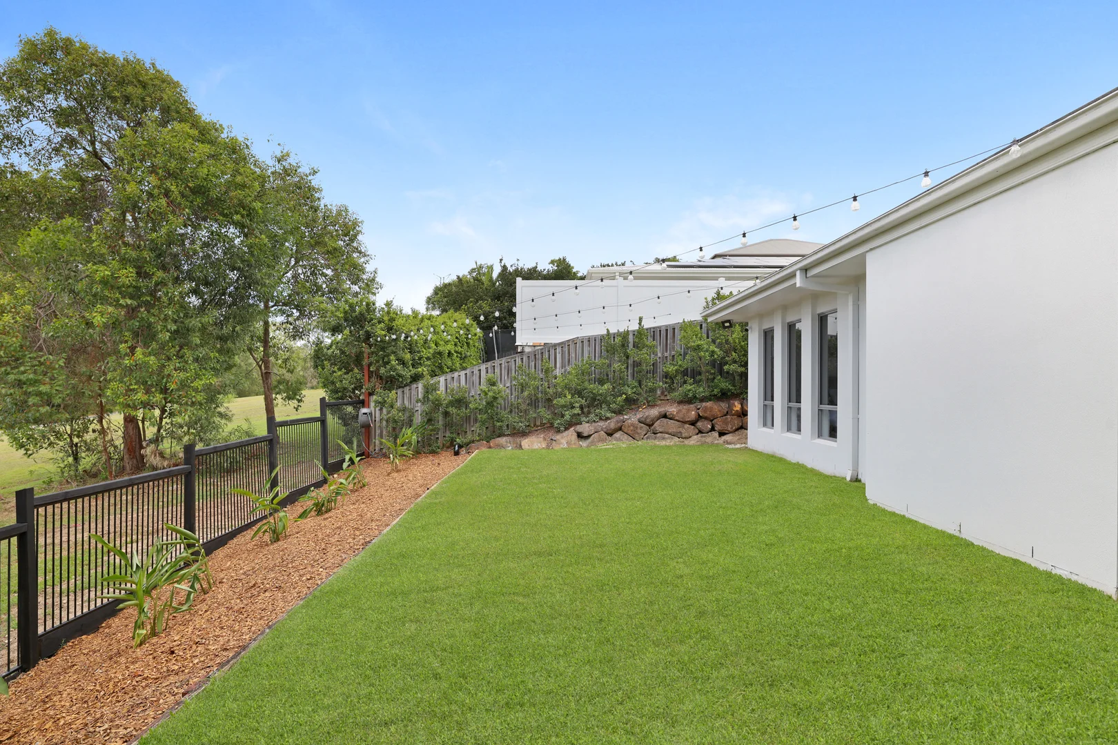Additional image 21 of 23 Skyburnett Street, Reedy Creek QLD 4227
