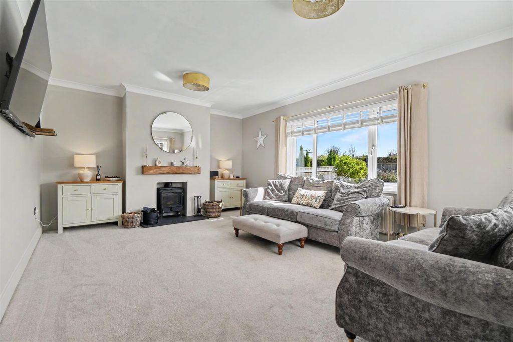 Additional image 3 of 4 bed detached house for saleIngram Gardens, Scawby, Brigg DN20