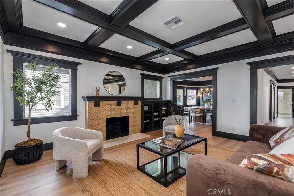Additional image 47 of 2274 W 21st Street, Los Angeles, CA 90018