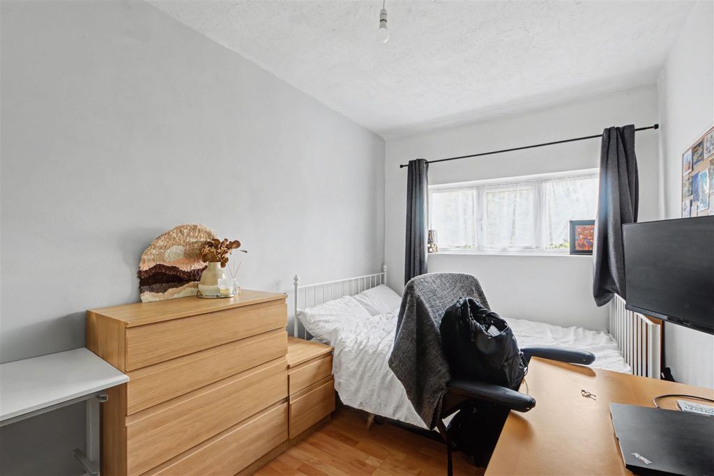 Additional image 14 of 2 bed semi-detached house for saleBramcote Avenue, Beeston NG9
