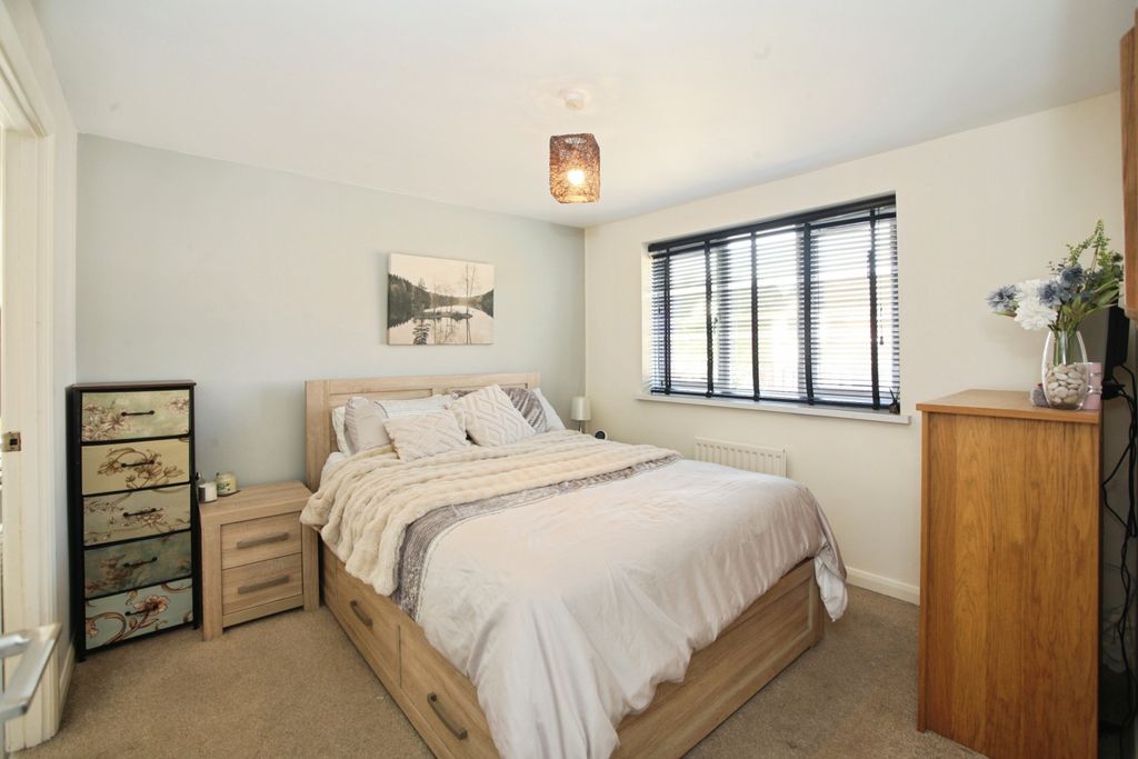 Additional image 23 of 4 bed detached house for saleBarons Court, Caldicot NP26
