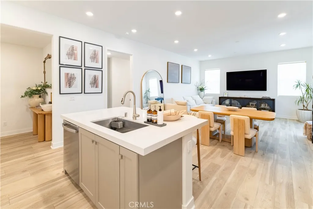 Additional image 22 of 147 Sash, Irvine, CA 92618