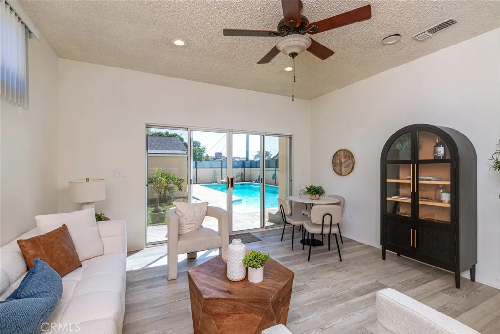 Additional image 14 of 2436 N Lincoln St, Burbank, CA 91504