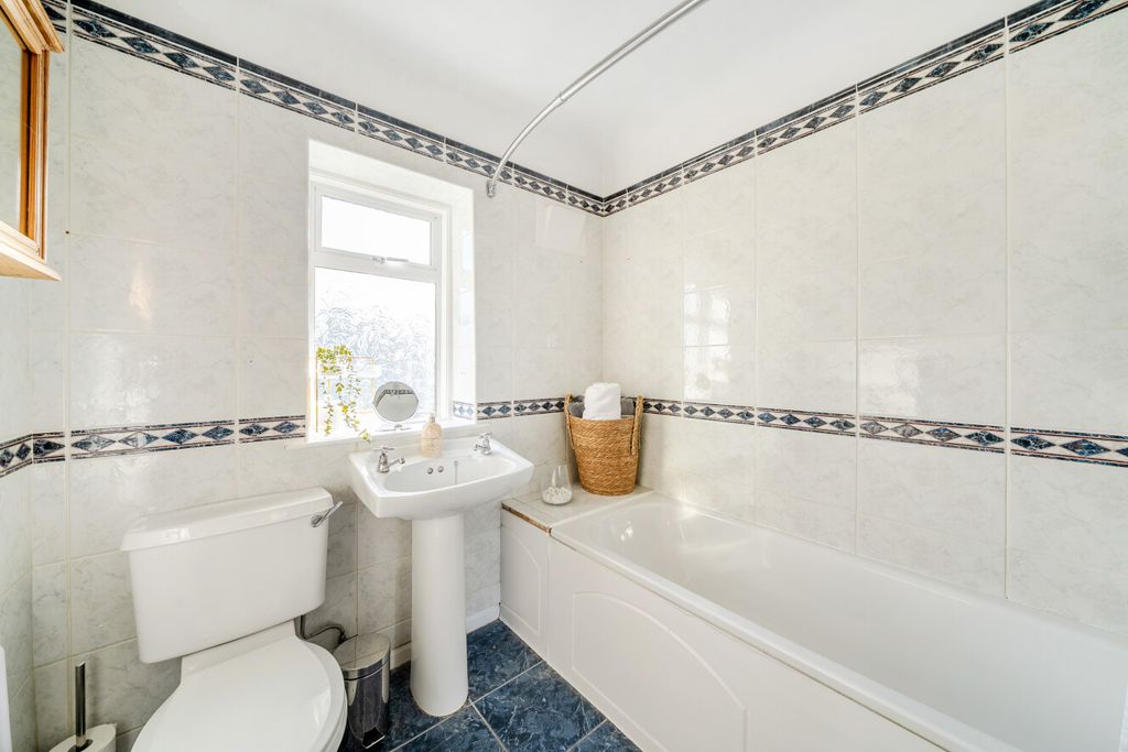 Additional image 17 of 4 bed semi-detached house for saleBourne Vale, Hayes, Bromley BR2