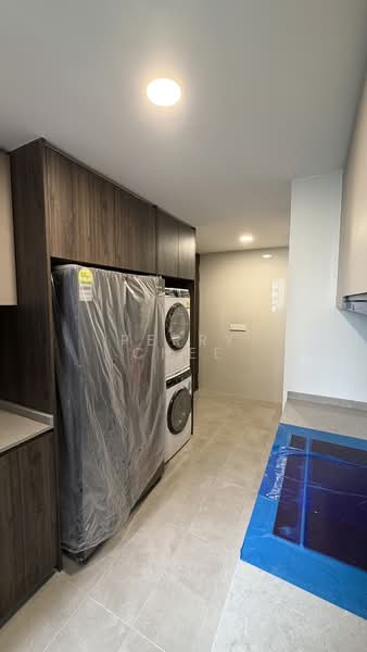 21 Ang Mo Kio Rise photo 4