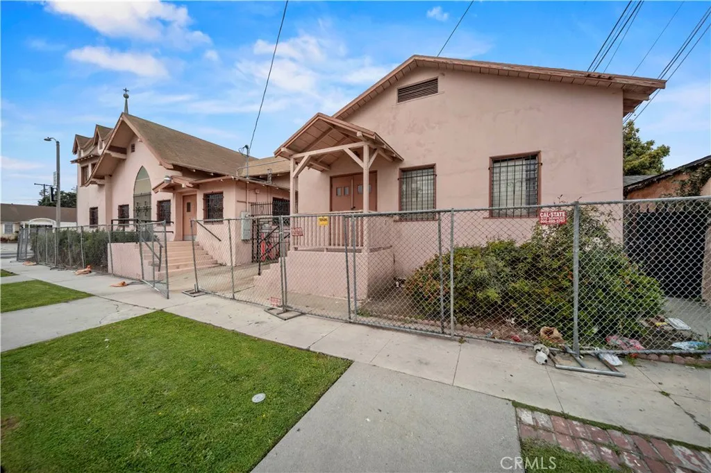 Additional image 4 of 1101 W Florence Avenue, Los Angeles, CA 90044
