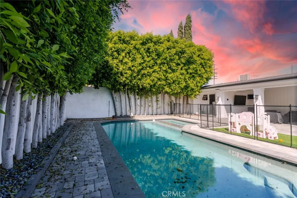 Additional image 110 of 5949 Rhodes Avenue, Valley Village, CA 91607