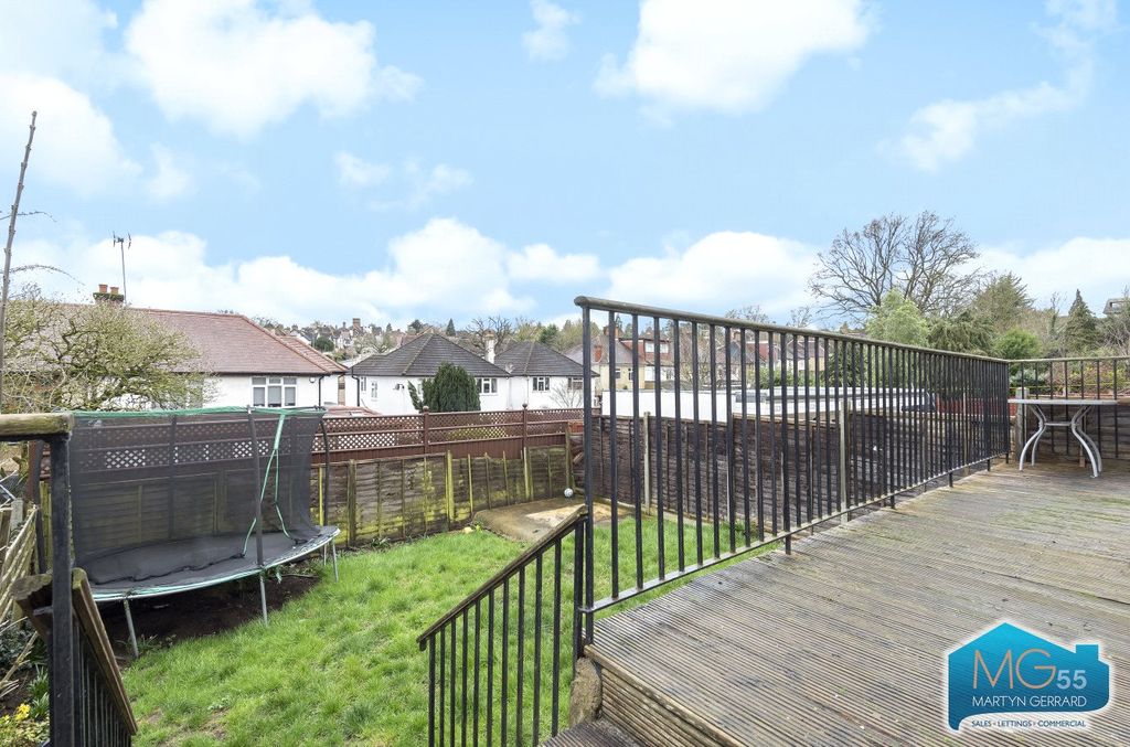 Additional image 7 of 5 bed semi-detached house to rentEversleigh Road, New Barnet, London EN5