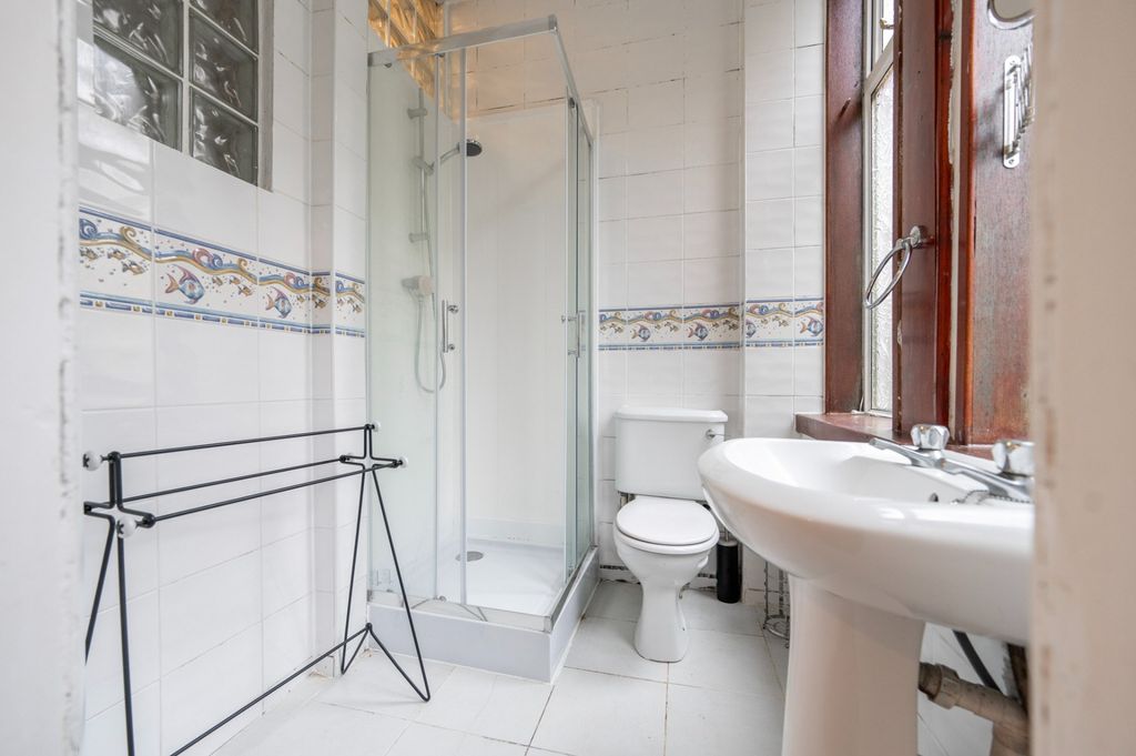 Additional image 6 of 2 bed flat to rentAirlie Street, Glasgow, Glasgow G12