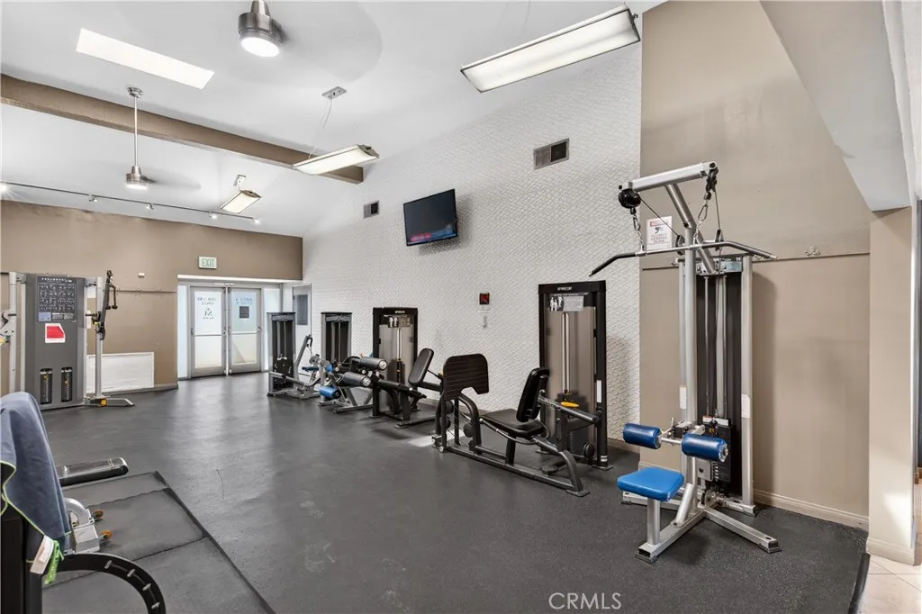 Additional image 86 of 5550 Owensmouth Ave Unit 123, Woodland Hills, CA 91367