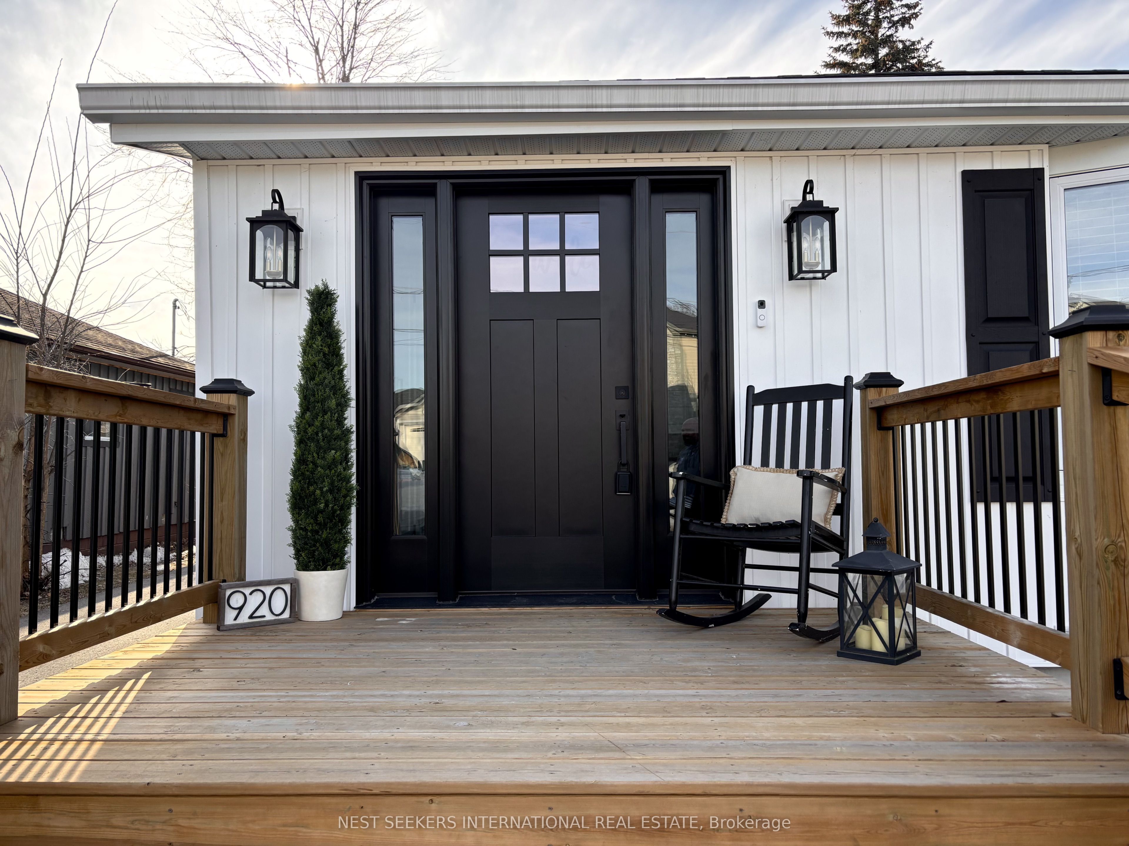 920 Barry Avenue, Innisfil, ON, L0L 1W0