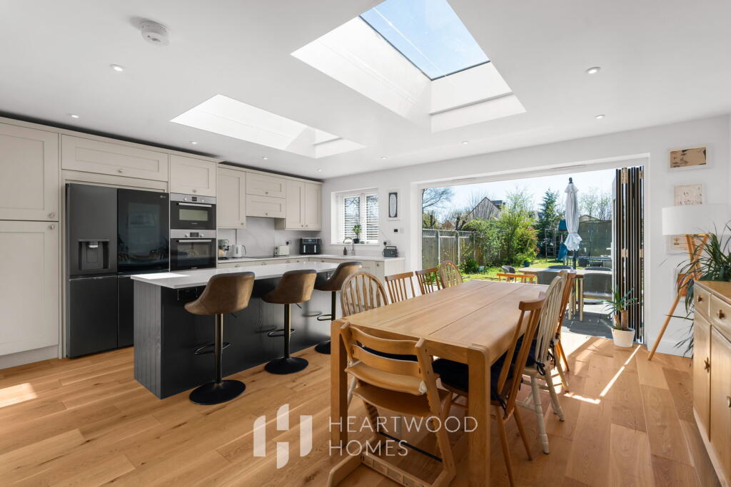 Additional image 6 of Roestock Gardens, Colney Heath, St. Albans, AL4 0QJ