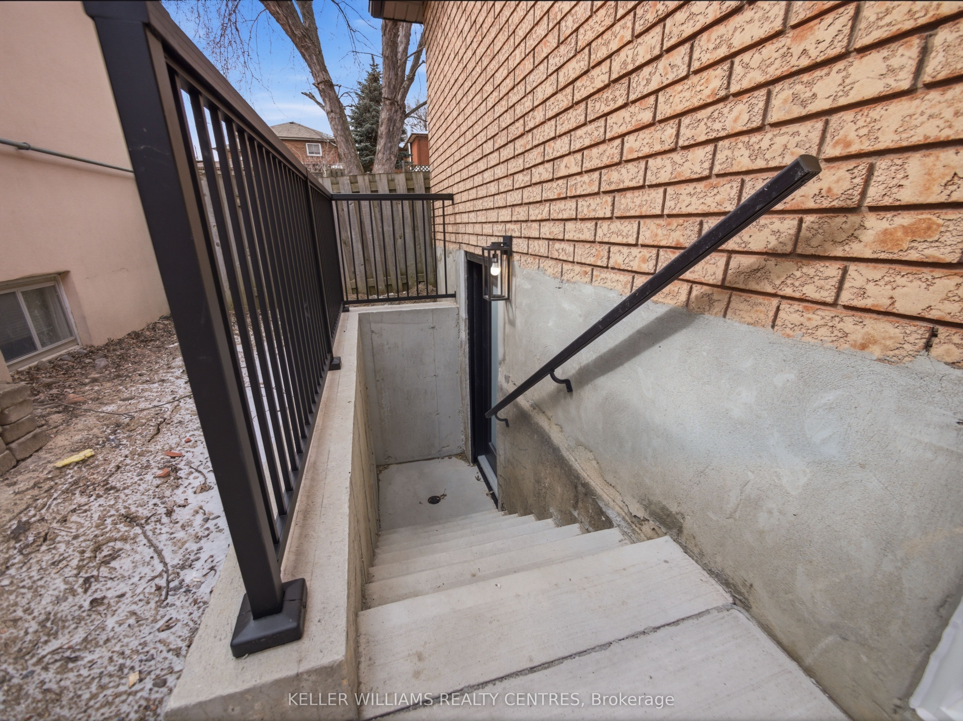 Additional image 5 of B-88 Townsend Avenue, Bradford West Gwillimbury, ON, L3Z 1Y1