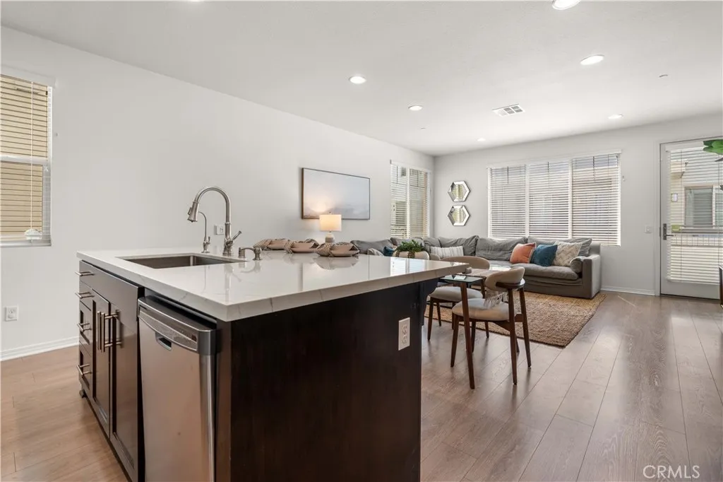 Additional image 58 of 5560 Boardwalk Unit 105, Hawthorne, CA 90250