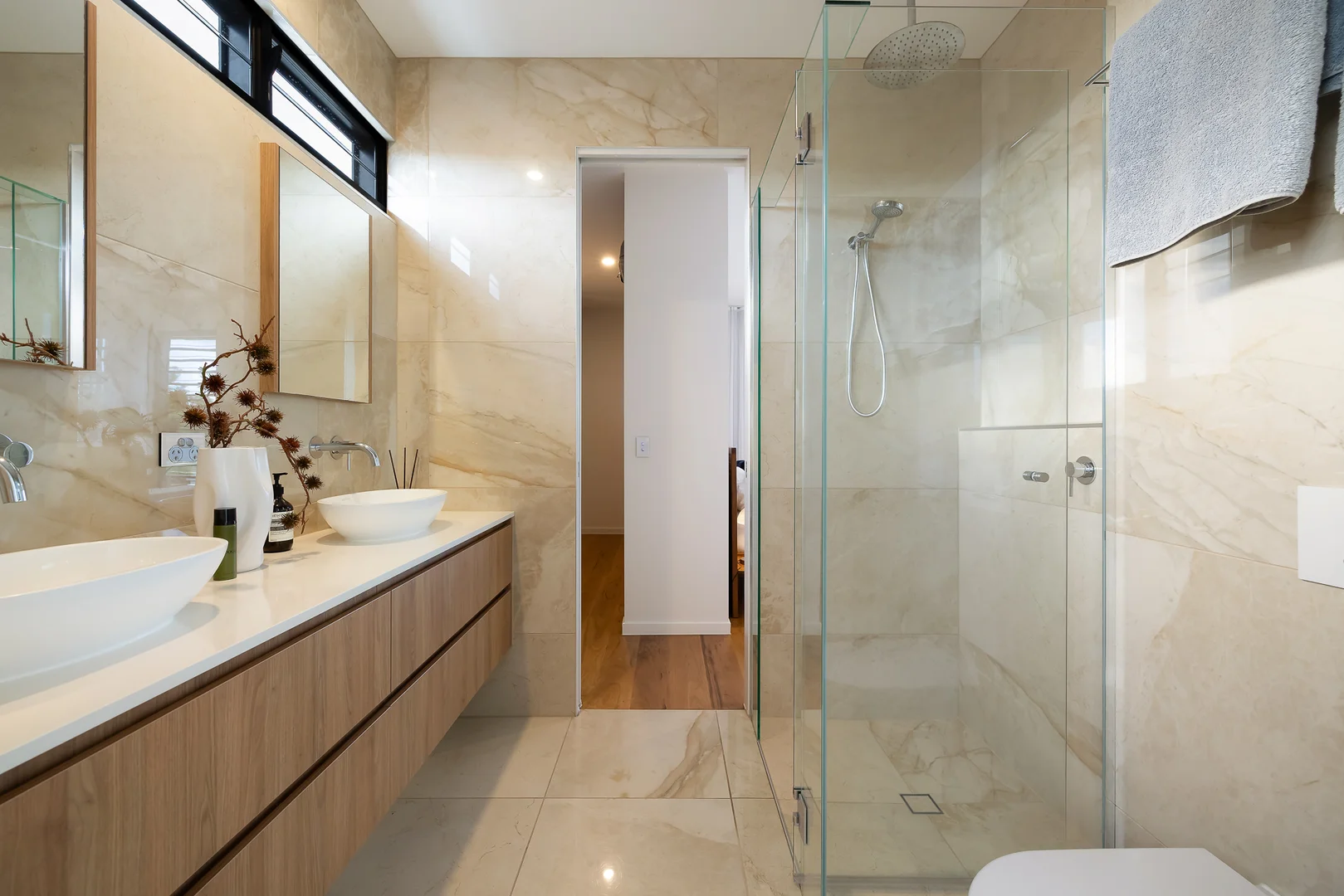 Additional image 21 of 10 Coobowie Street, Broadbeach Waters QLD 4218