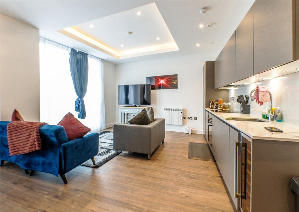 Additional image 4 of 1 bed flat for saleThe Waterside, Pavilion Road, West Bridgford NG2