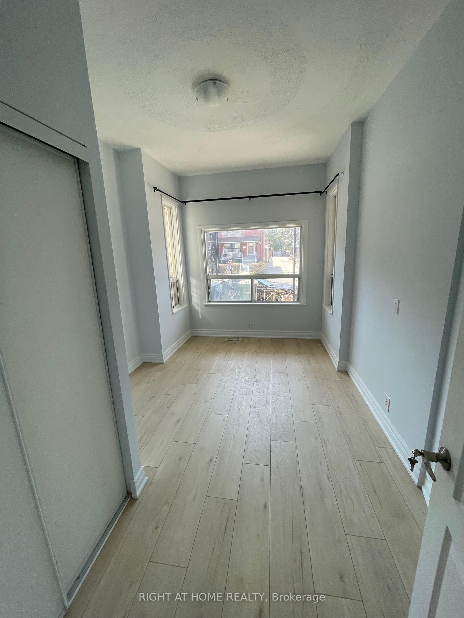 Additional image 2 of 477 Ossington Avenue, Toronto, ON, M6G 3T3