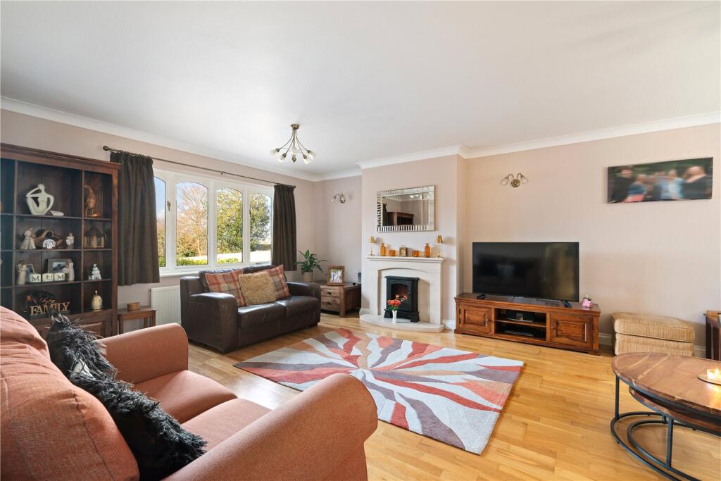 Additional image 3 of Leigh Close, Westbury
