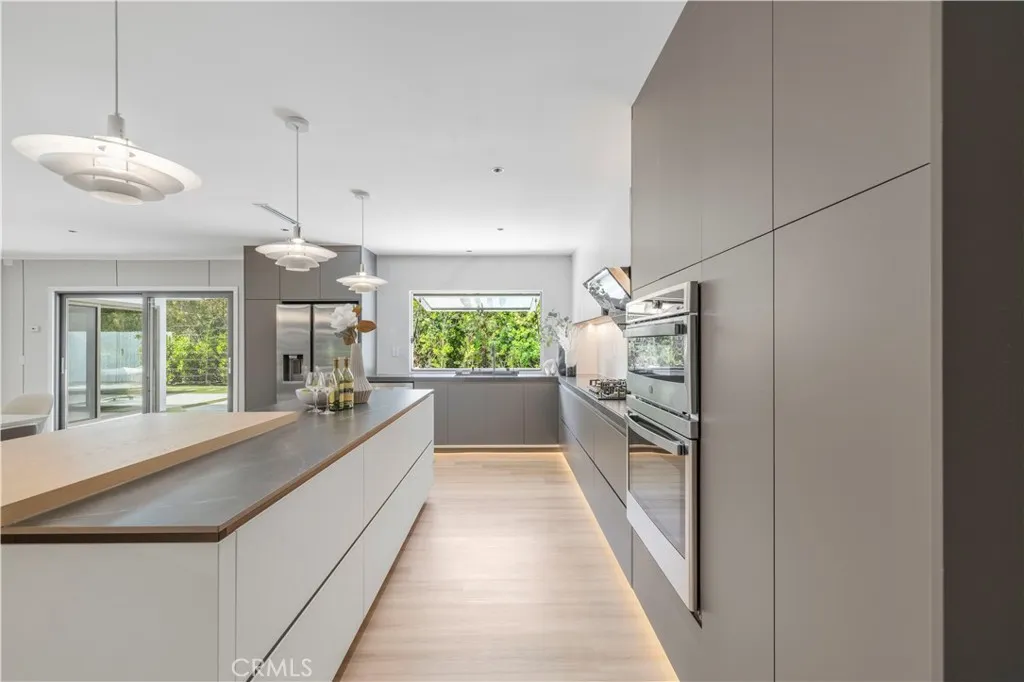Additional image 11 of 18057 Medley Drive, Encino, CA 91316