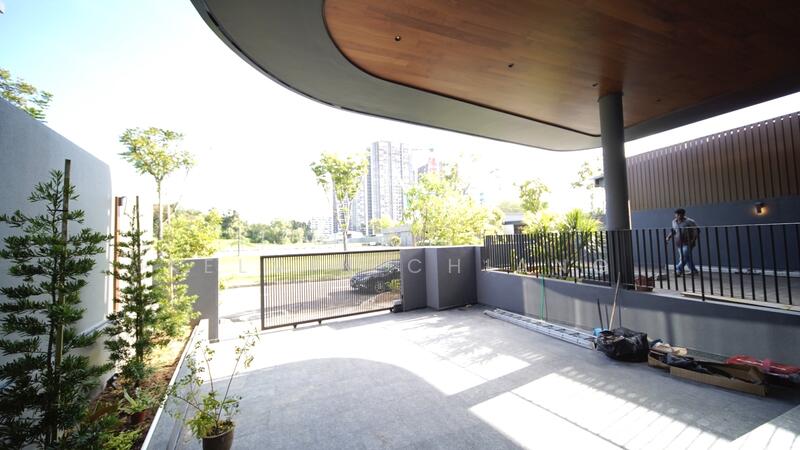 Elizabeth Drive photo 2