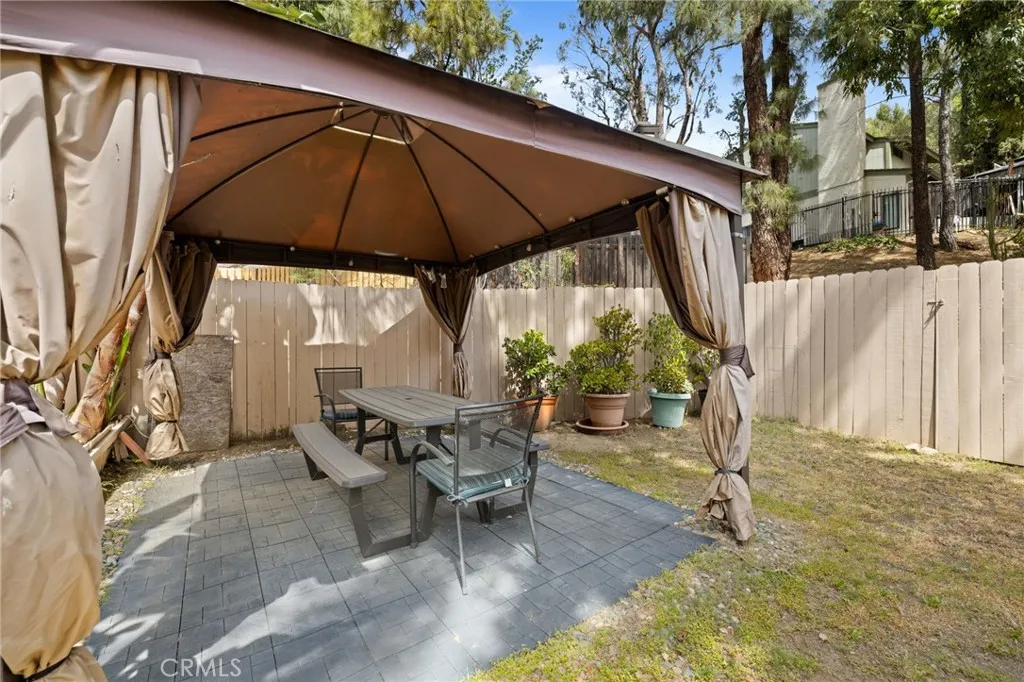 Additional image 80 of 10831 Roycroft St Unit 9, Sun Valley, CA 91352