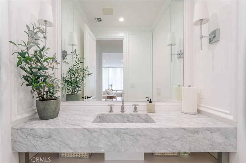 Additional image 39 of 5949 Rhodes Avenue, Valley Village, CA 91607