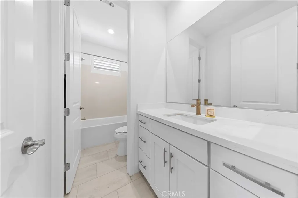 Additional image 85 of 112 Sentosa, Irvine, CA 92618