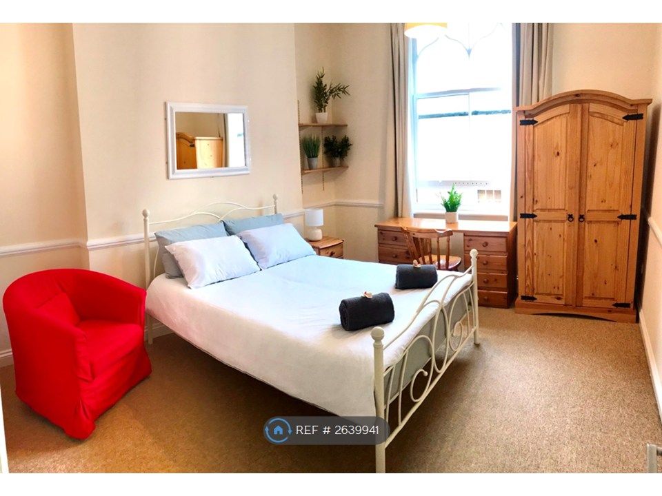3 bed shared accommodation to rentDigby Chambers, Bournemouth BH1 photo 5