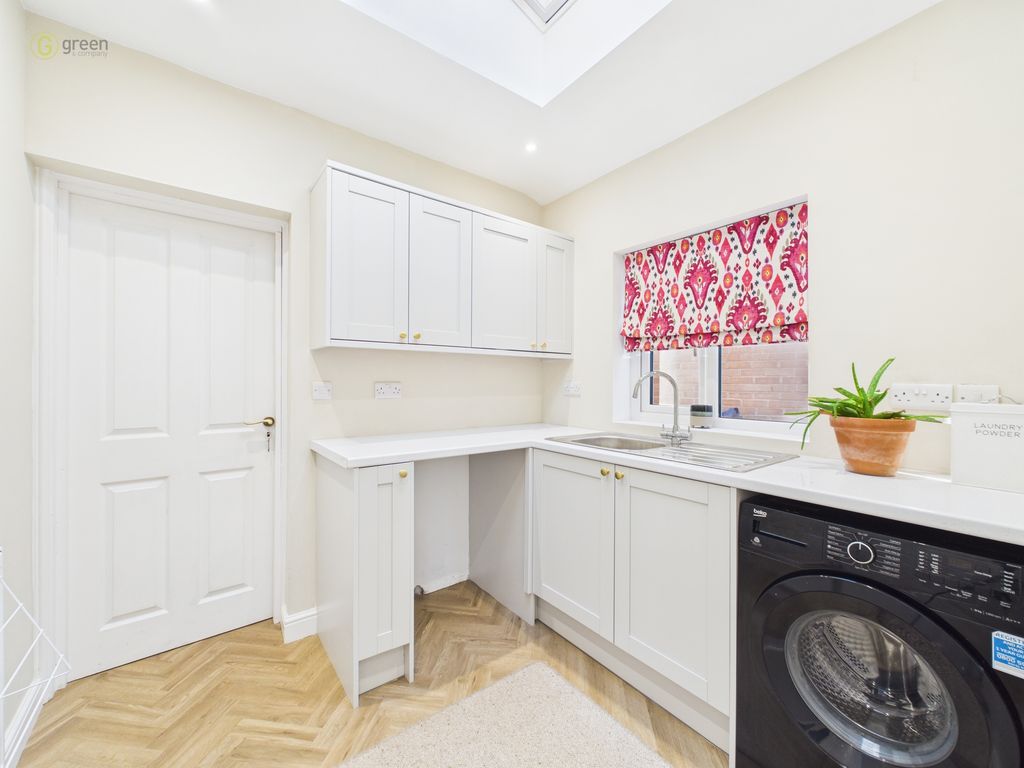 Additional image 21 of 3 bed semi-detached house for saleSt Thomas Close, Sutton Coldfield B75