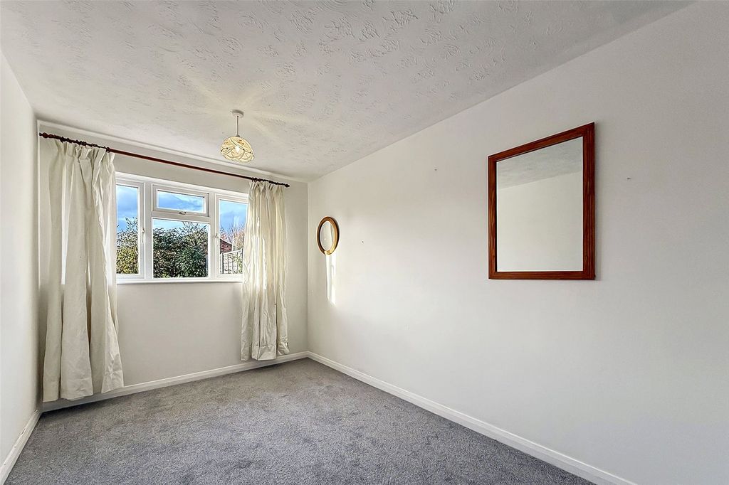 Additional image 8 of 2 bed bungalow for saleAdmirals Walk, Littlehampton, West Sussex BN17