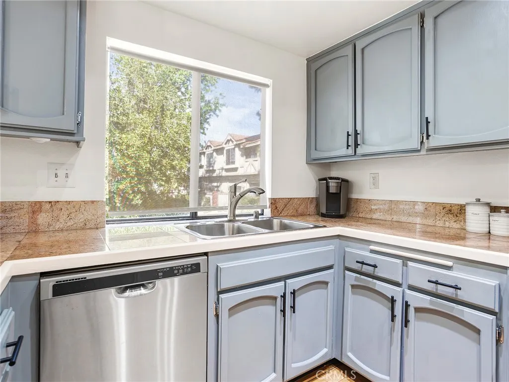 Additional image 57 of 7100 Balboa Boulevard Unit 805, Lake Balboa, CA 91406