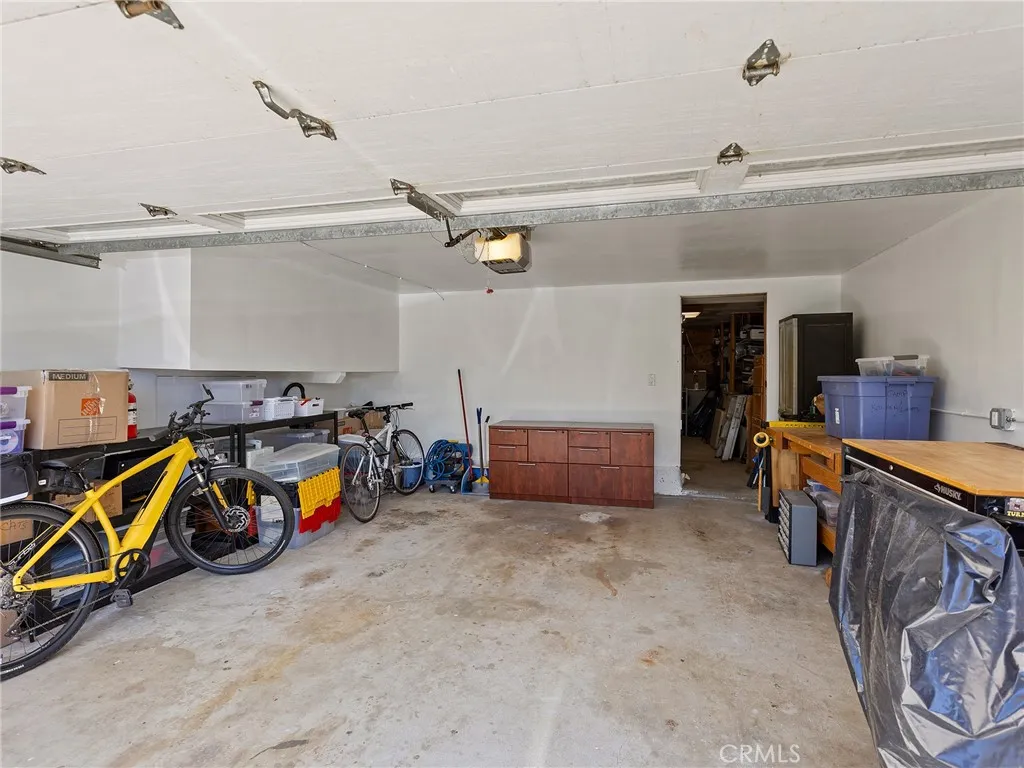 Additional image 44 of 1012 N Sunset Canyon Drive, Burbank, CA 91504