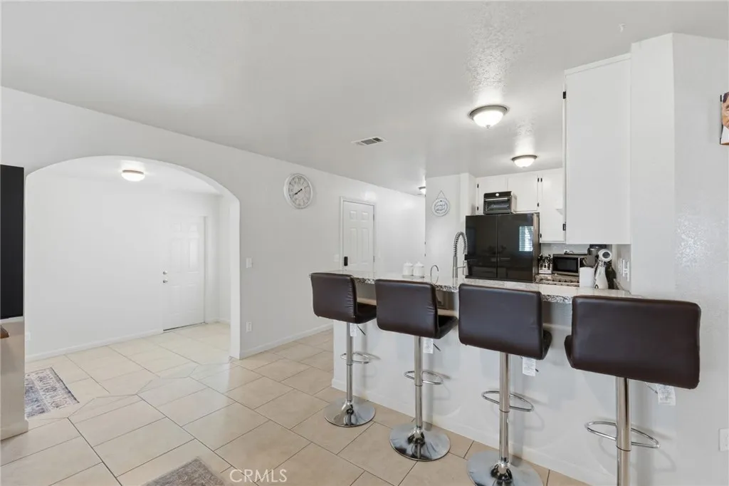 Additional image 76 of 12419 Pawnee Rd, Apple Valley, CA 92308